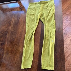 Lululemon Size 6 Ankle Length Leggings